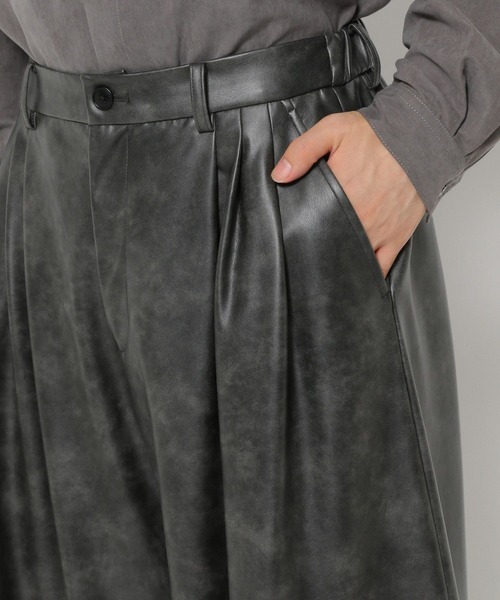 HARE（ハレ）の「【SET UP対応】DABOルーズレザーワイドパンツ(HARE)（その他パンツ・メンズ・ブラック/ブラック系その他・SMALL/MEDIUM/LARGE）」の16枚目の写真