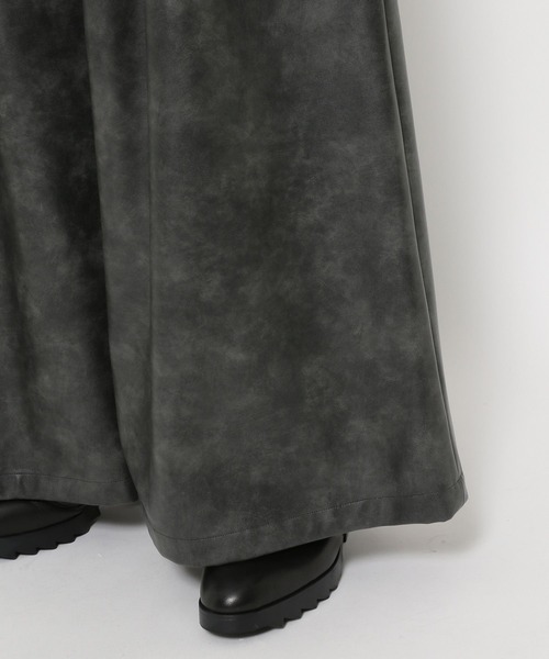 HARE（ハレ）の「【SET UP対応】DABOルーズレザーワイドパンツ(HARE)（その他パンツ・メンズ・ブラック/ブラック系その他・SMALL/MEDIUM/LARGE）」の15枚目の写真