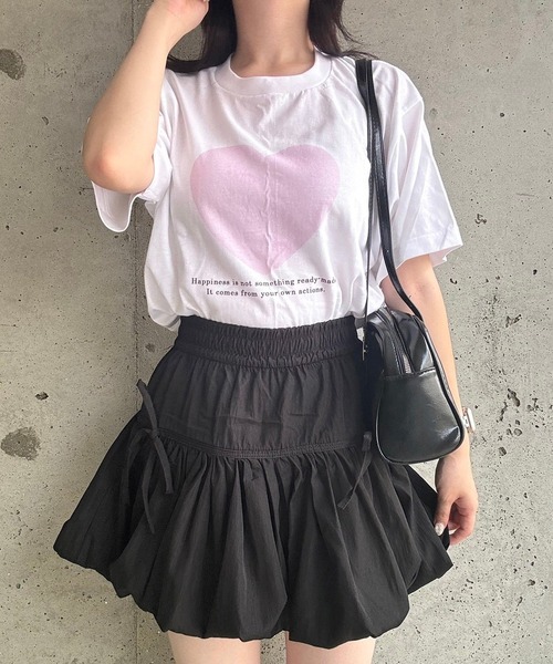 cuorequal(クオレコール)の「pinkハート半袖Tシャツ(Tシャツ/カットソー・レディース・ホワイト・MEDIUM/LARGE)」の1枚目の写真