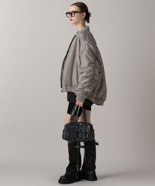 FOREVER 21(フォーエバー トゥエンティーワン)の「【2024FW】袖シャーリングMA1(MA-1・レディース・ホワイト/グレー/ブラック・FREE)」の22枚目の写真