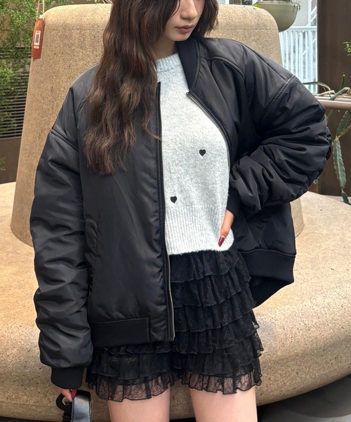 FOREVER 21(フォーエバー トゥエンティーワン)の「【2024FW】袖シャーリングMA1(MA-1・レディース・ホワイト/グレー/ブラック・FREE)」の17枚目の写真