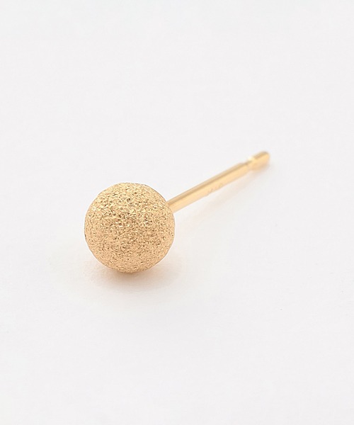 ESTELLE(エステール)の「K18 イエローゴールド ピアス(4mm) ESTELLE/エステール(ピアス(両耳用)・レディース・イエローゴールド・-)」の4枚目の写真