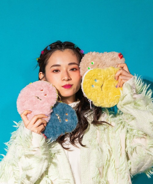 ACCOMMODE(アコモデ)の「オルヨシュ ファーミニポーチ(ポーチ・レディース・ピンク/ベージュ/イエロー/ブルー・FREE)」の17枚目の写真