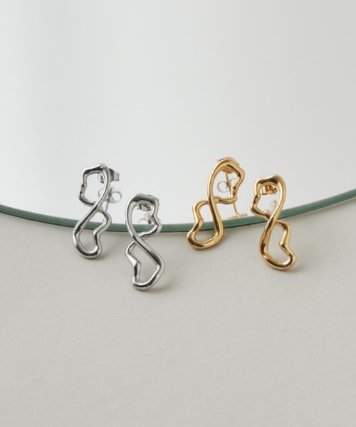 ciite' surgical stainless(シーテサージカルステンレス)の「【 金属アレルギー対応 】 ニュアンスデザイン ピアス サージカルステンレス (両耳用)(ピアス(両耳用)・レディース・シルバー/ゴールド・FREE)」の4枚目の写真