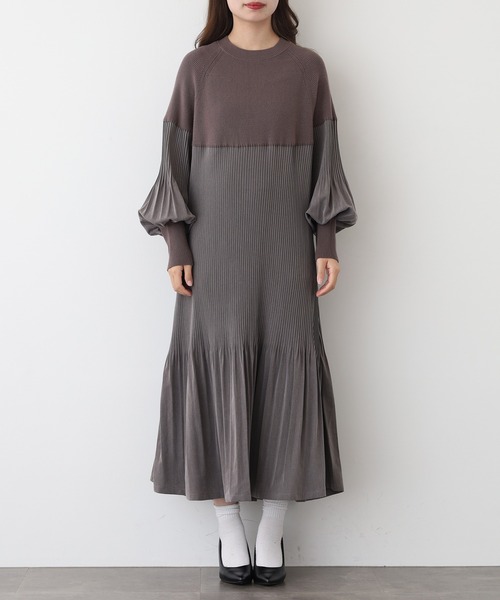 A.N.L(エーエヌエル レーベル)の「A.N.L プリーツ切替ニットワンピース(ワンピース・レディース・グレイッシュベージュ/ブラック/チャコールグレー/レンガ/グリーン/ネイビー・38)」の19枚目の写真