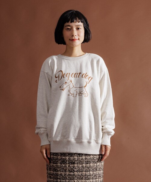 FREAK'S STORE(フリークスストア)の「Mixta × FREAK'S STORE/ミクスタ 別注 dog eat dag/プリントスウェット(スウェット・レディース・グレー/キャメル・フリ-)」の9枚目の写真