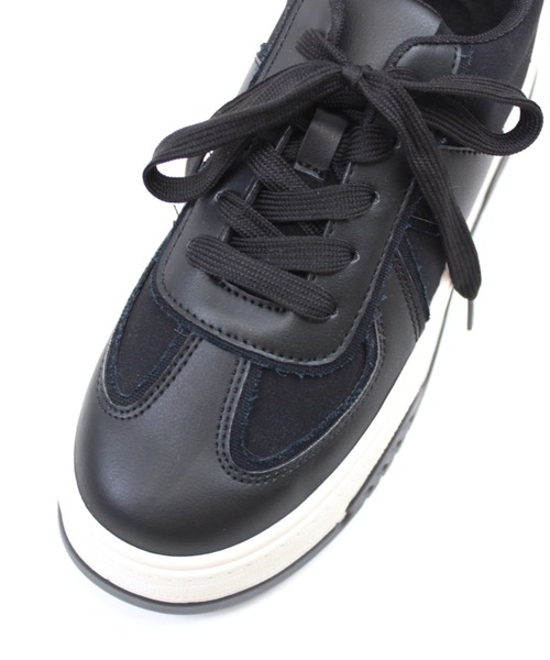 VIVIAN（ヴィヴィアン）の「厚底Tトゥデザインコンビカラーレースアップスニーカー（スニーカー・レディース・ベージュ/ブラック/シルバー・S/M/L/LL）」の19枚目の写真