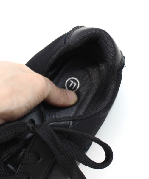 VIVIAN（ヴィヴィアン）の「厚底Tトゥデザインコンビカラーレースアップスニーカー（スニーカー・レディース・ベージュ/ブラック/シルバー・S/M/L/LL）」の20枚目の写真