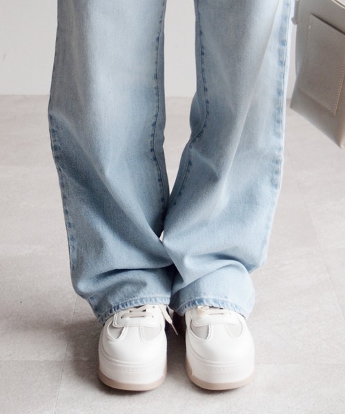 VIVIAN（ヴィヴィアン）の「厚底Tトゥデザインコンビカラーレースアップスニーカー（スニーカー・レディース・ベージュ/ブラック/シルバー・S/M/L/LL）」の7枚目の写真