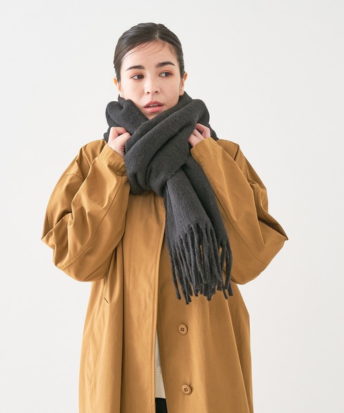 collex（コレックス）の「フカフカライトブークレーマフラー（ストール/ショール・レディース・アイボリー/ピンク/ブラック・フリー）」の2枚目の写真