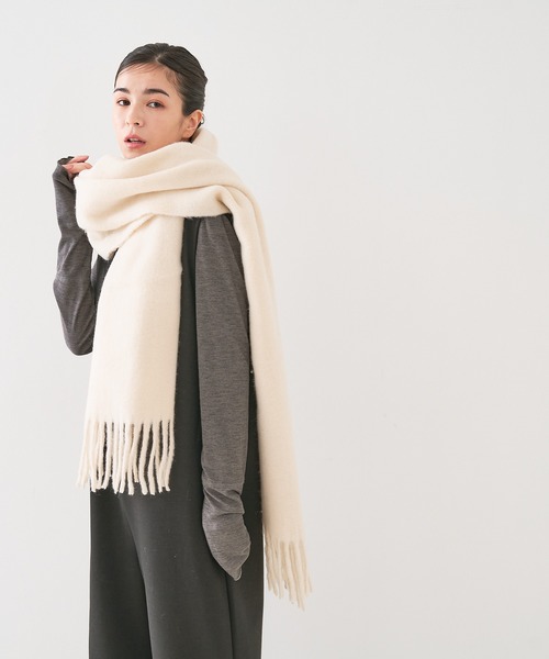 collex（コレックス）の「フカフカライトブークレーマフラー（ストール/ショール・レディース・アイボリー/ピンク/ブラック・フリー）」の15枚目の写真