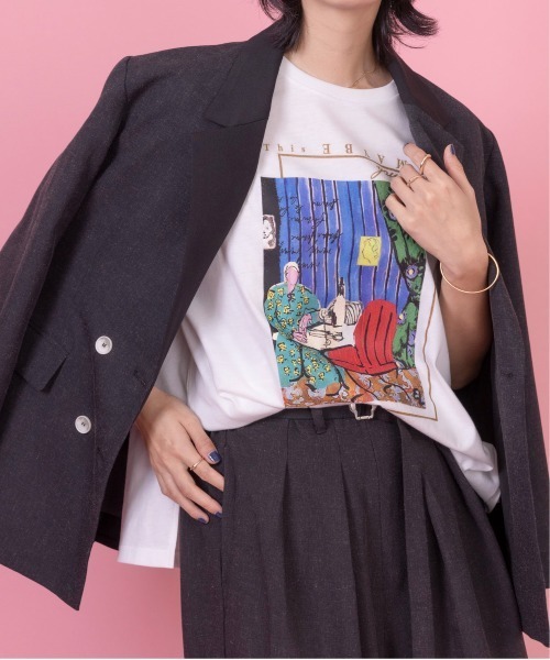 Eimee Law（エイミーロウ）の「アートプリント スリットTシャツ（Tシャツ/カットソー・レディース・ダークネイビー/ライトグリーン/オフホワイト/ライトグレー・FREE）」の18枚目の写真