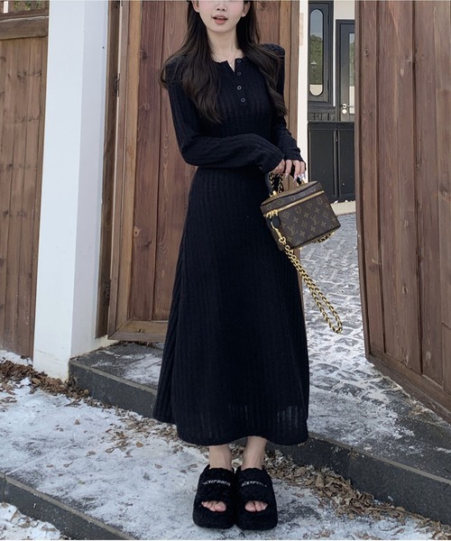 MAISON DE THERESE(メゾン ド テレーズ)の「裏毛付きニットワンピース(ワンピース・レディース・ベージュ/ブラック/グレー・S/M/L)」の6枚目の写真