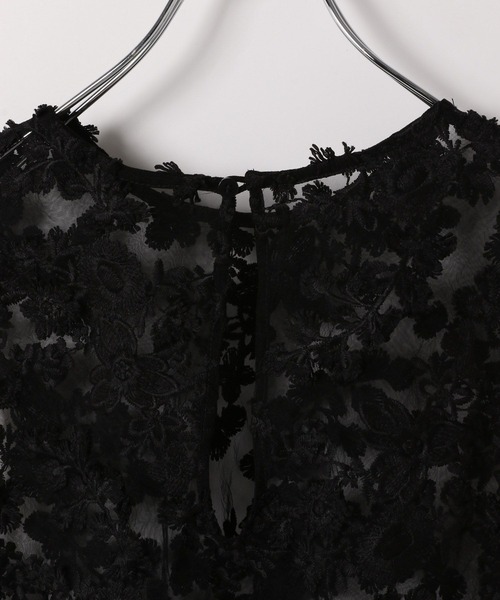 LEPSIM（レプシィム）の「レースベスト　286321（ベスト・レディース・オフホワイト/ブラック・FREE）」の19枚目の写真