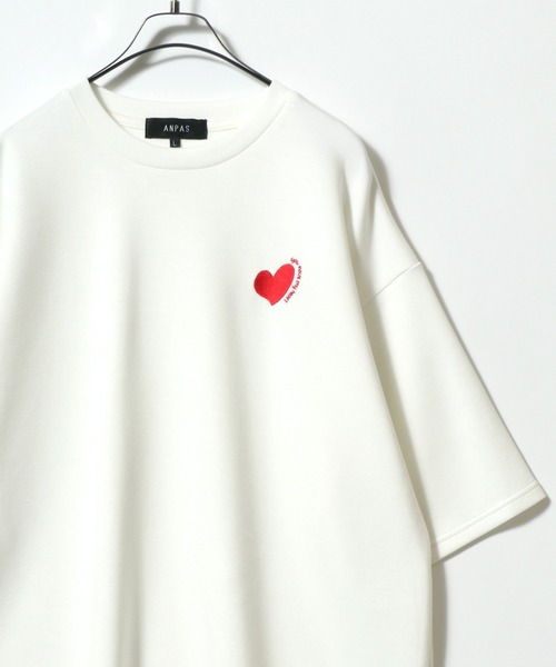 ANPAS(アンパス)の「ANPAS Ponte Fabric Heart Logo Embroidery Oversized T-Shirt/ANPAS 別注 ポンチ ハートロゴ 猫 ワンポイント刺繍 接触冷感 オーバーサイズ Tシャツ(Tシャツ/カットソー・メンズ・ホワイト系その他/ブラック系その他/ブラック系その他4/ブラック系その他5/ブラック系その他6/ホワイト系その他2/ホワイト系その他3/ホワイト系その他4/ホワイト系その他5/ホワイト系その他6/ブラック系その他2/ブラック系その他3・M/L)」の3枚目の写真