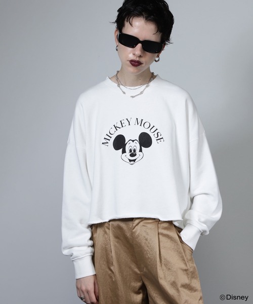 Disney(ディズニー)の「MICKEY MOUSE/face sweat(Tシャツ/カットソー・レディース・グレー/イエロー/ホワイト・ONE SIZE)」の1枚目の写真