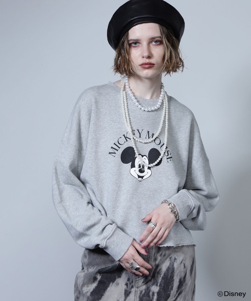 Disney(ディズニー)の「MICKEY MOUSE/face sweat(Tシャツ/カットソー・レディース・グレー/イエロー/ホワイト・ONE SIZE)」の22枚目の写真