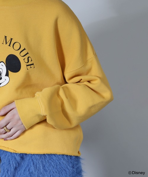 Disney(ディズニー)の「MICKEY MOUSE/face sweat(Tシャツ/カットソー・レディース・グレー/イエロー/ホワイト・ONE SIZE)」の5枚目の写真