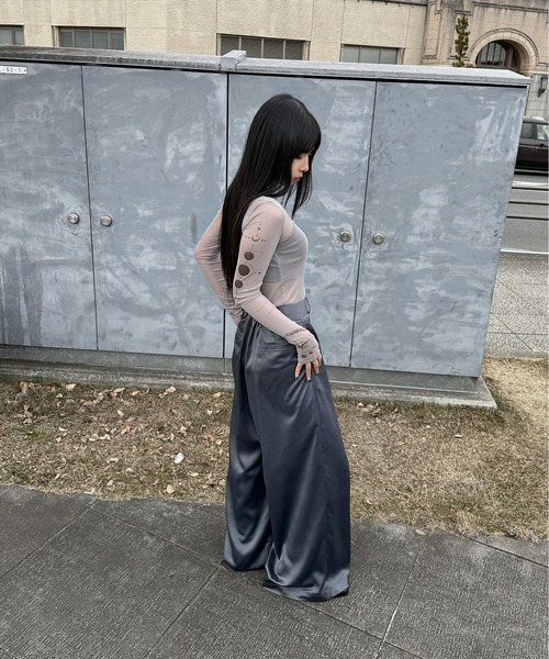 LVEU.(ラブユ.)の「【LVEU.】タトゥーシアートップス / トップス シアー ストレッチ タトゥー 月 太陽 蛇 バラ ローズ レイヤード インナー グレー BEIGE(Tシャツ/カットソー・レディース・ベージュ/ベージュ系その他/グレー/グレー系その他・FREE)」の17枚目の写真