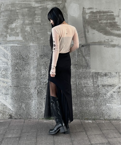LVEU.(ラブユ.)の「【LVEU.】タトゥーシアートップス / トップス シアー ストレッチ タトゥー 月 太陽 蛇 バラ ローズ レイヤード インナー グレー BEIGE(Tシャツ/カットソー・レディース・ベージュ/ベージュ系その他/グレー/グレー系その他・FREE)」の10枚目の写真