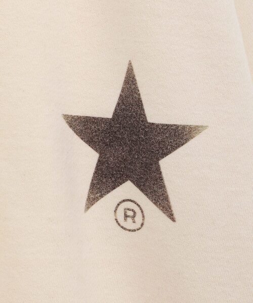 CONVERSE TOKYO（コンバーストウキョウ）の「【限定展開】LOGO DESIGN SWEAT（スウェット・レディース・アイボリー/ブラック/ブルー・SMALL/MEDIUM）」の13枚目の写真
