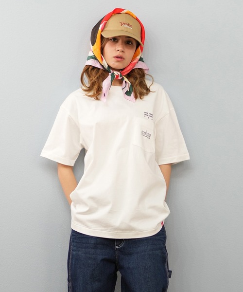 Manhattan Portage(マンハッタンポーテージ)の「【ユニセックス】Manhattan Portage/マンハッタンポーテージ ポケット付Tシャツ/オーバーサイズ MP-M611(Tシャツ/カットソー・メンズ・ホワイト/ブラック・M/L/XL)」の5枚目の写真