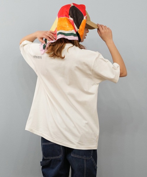 Manhattan Portage(マンハッタンポーテージ)の「【ユニセックス】Manhattan Portage/マンハッタンポーテージ ポケット付Tシャツ/オーバーサイズ MP-M611(Tシャツ/カットソー・メンズ・ホワイト/ブラック・M/L/XL)」の7枚目の写真