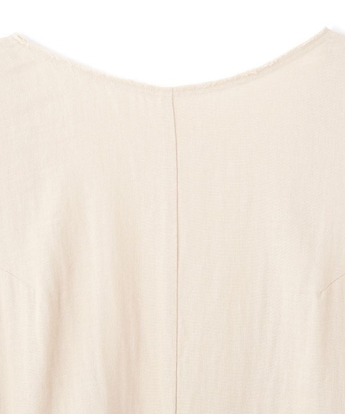 ETRE TOKYO（エトレトウキョウ）の「オープンバックダブルガーゼ