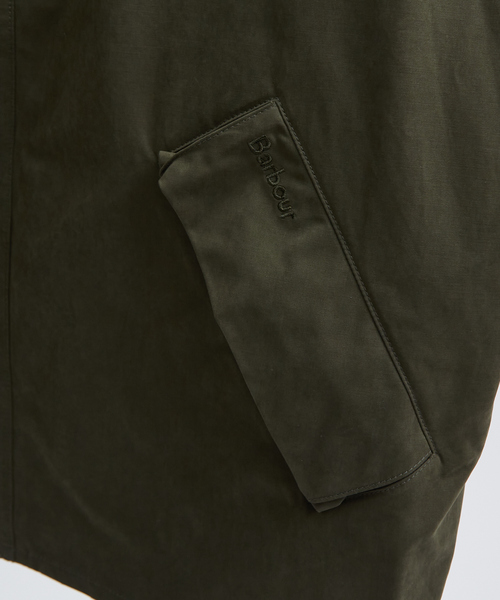 Barbour(バブアー)の「【BARBOUR / バブアー】TRANSPORT トランスポート / ピーチスキン コットン / ショートブルゾン(ブルゾン・メンズ・ネイビー/セージグリーン・50/46/48)」の7枚目の写真