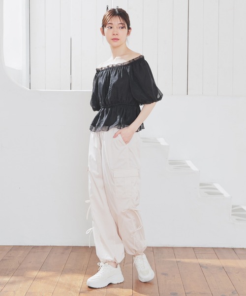 Honeys（ハニーズ）の「リボン付カーゴパンツ（カーゴパンツ・レディース・アイボリー/ブラック/グレイッシュブルー/ピンク・L/LL/M/S/SS）」の18枚目の写真