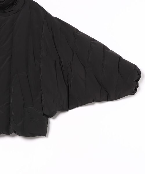 PROVOKE (プロヴォーク)の「DOLMAN S DOWNJACKET(ダウンジャケット/コート・レディース・ブラック/アイボリー・FREE)」の9枚目の写真