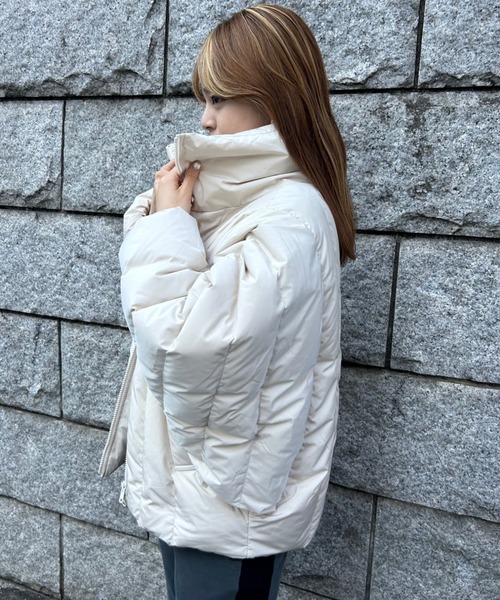 PROVOKE (プロヴォーク)の「DOLMAN S DOWNJACKET(ダウンジャケット/コート・レディース・ブラック/アイボリー・FREE)」の4枚目の写真