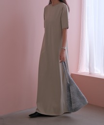 AKTE（アクテ）の「Iラインハーフスリーブカットソーワンピース（ワンピース）」