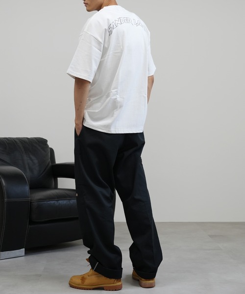 BASIS(ベイシス)の「SANDER LAND 9.1ozマグナムウェイト バックアーチロゴ ビッグシルエット 半袖Tシャツ(Tシャツ/カットソー・メンズ・ホワイト/ブラック・MEDIUM/LARGE/X-LARGE)」の8枚目の写真
