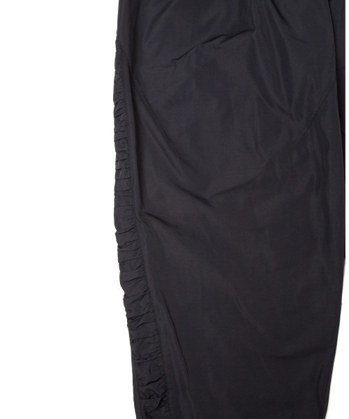 UMBRO(アンブロ)の「UMBRO HOUSE Wide tapered trousers(アンブロハウス ワイドテーパードパンツ)(その他パンツ・メンズ・ブラウン/ベージュ系/ブラック・SMALL)」の5枚目の写真