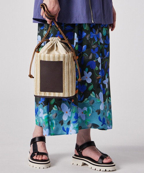 美品✨️　Paul Smith ショルダーバッグ レザー　ボタニカル柄　花柄 美品✨️ Paul Smith ショルダーバッグ レザー ボタニカル柄 花
