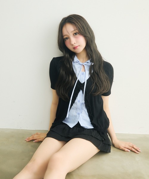 TITTY&CO.(ティティーアンドコー)の「半袖フリルストライプニットセット(ニット/セーター・レディース・ブラック/グレー・FREE)」の18枚目の写真