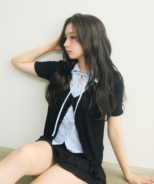 TITTY&CO.(ティティーアンドコー)の「半袖フリルストライプニットセット(ニット/セーター・レディース・ブラック/グレー・FREE)」の15枚目の写真