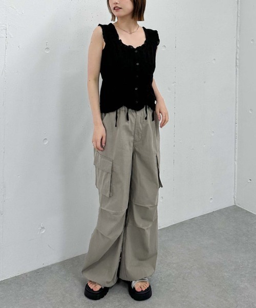 archives（アルシーヴ）の「２ｗａｙコットンドロストブラウス（シャツ/ブラウス・レディース・オフホワイト/ブルー/ブラック・MEDIUM）」の17枚目の写真