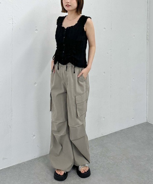 archives（アルシーヴ）の「２ｗａｙコットンドロストブラウス（シャツ/ブラウス・レディース・オフホワイト/ブルー/ブラック・MEDIUM）」の16枚目の写真