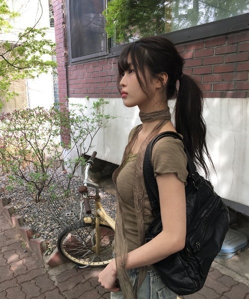 anyonemore（エニワンモア）の「ロングタイスカーフ付きレースボタン半袖Tシャツセット（Tシャツ/カットソー・レディース・チャコール/カーキ/ホワイト・FREE）」の22枚目の写真