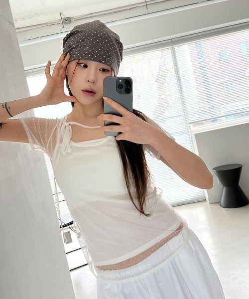 4INT.(フォイント)の「【レイヤードにおすすめ】ドット レース シースルー レイヤード 半袖 Tシャツ(Tシャツ/カットソー・レディース・ホワイト/パープル/ブラック・FREE)」の6枚目の写真