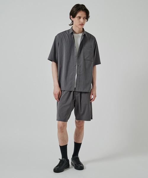 WHITE MOUNTAINEERING（ホワイトマウンテニアリング）の「別注 DRAW CORD S/S POCKET SHIRTS（シャツ/ブラウス・メンズ・ネイビー/グレー/ブラック・1/2）」の9枚目の写真