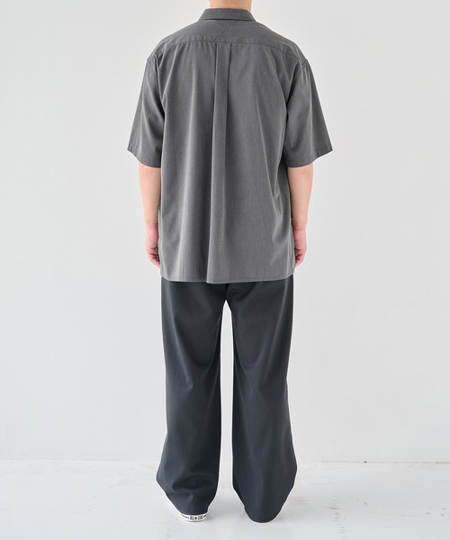 WHITE MOUNTAINEERING(ホワイトマウンテニアリング)の「【White Mountaineering/ホワイトマウンテニアリング】別注 DRAW CORD S/S POCKET SHIRTS(シャツ/ブラウス・メンズ・ネイビー/グレー/ブラック・1/2)」の20枚目の写真