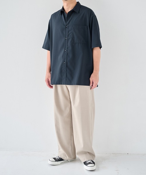 WHITE MOUNTAINEERING(ホワイトマウンテニアリング)の「【White Mountaineering/ホワイトマウンテニアリング】別注 DRAW CORD S/S POCKET SHIRTS(シャツ/ブラウス・メンズ・ネイビー/グレー/ブラック・1/2)」の21枚目の写真