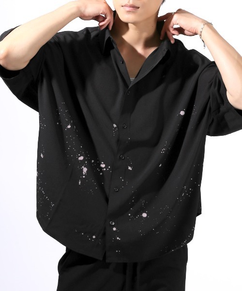 LUXSTYLE(ラグスタイル)の「ペイントプリントドルマンスリーブ半袖シャツ(シャツ/ブラウス・メンズ・ブラック/ホワイト・M/L)」の1枚目の写真