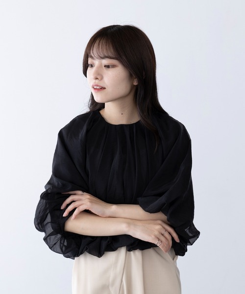 MAGASIN DE MODE Chou Chou(マガジンデモードシュシュ)の「【MAGASIN DE MODE Chou Chou】オーガンジーバルーンショートブラウス trc※(シャツ/ブラウス・レディース・オフホワイト/チャコールグレー/ブラック・FREE)」の10枚目の写真