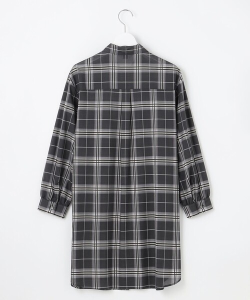 J.PRESS Ladies(J.プレス レディス)の「【WEB限定カラーあり・洗える】SOFT SHEER チェック ロング シャツ(シャツ/ブラウス・レディース・ブラウン系3/グレー系3/ネイビー系3・XS)」の12枚目の写真