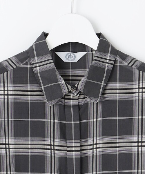J.PRESS Ladies(J.プレス レディス)の「【WEB限定カラーあり・洗える】SOFT SHEER チェック ロング シャツ(シャツ/ブラウス・レディース・ブラウン系3/グレー系3/ネイビー系3・XS)」の13枚目の写真