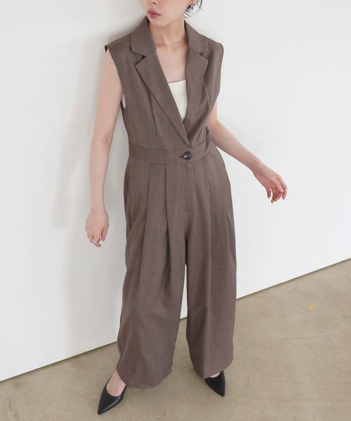 LIAN（リアン）の「テーラードオールインワン（つなぎ/オールインワン・レディース・ブラック/チャコールグレー/ブラウン・FREE）」の3枚目の写真